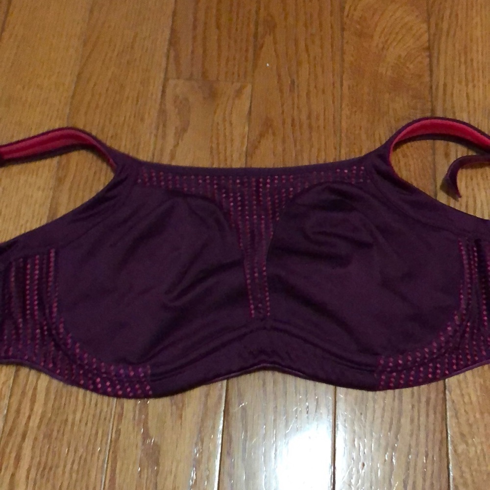 Soma Maximum Support Underwire Sports Bra 34DDD